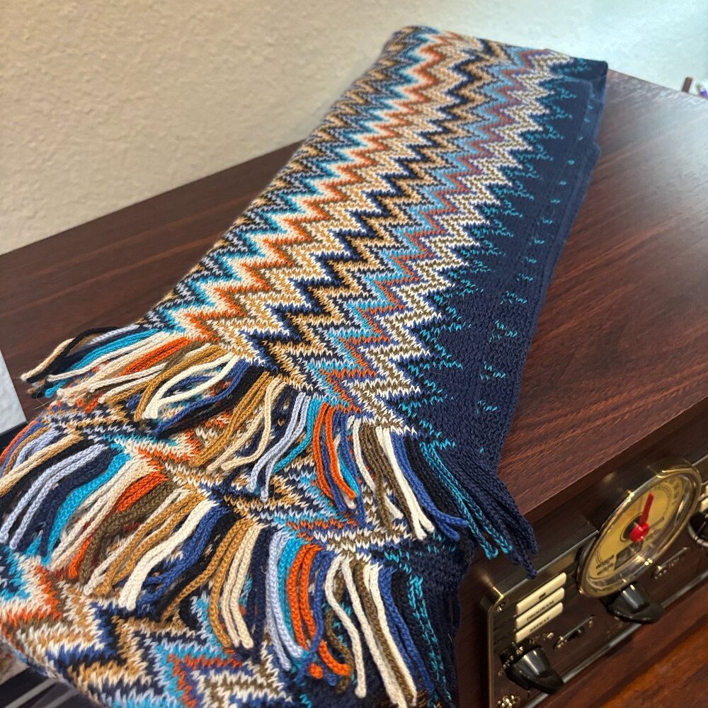 Auth Missoni Wool Printed Scarf